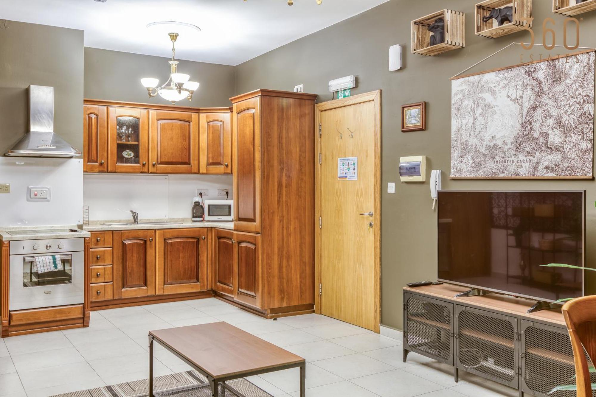 A Comfortable Apartment In The Heart Of Paceville Bt 360 Estates San Giuliano Esterno foto